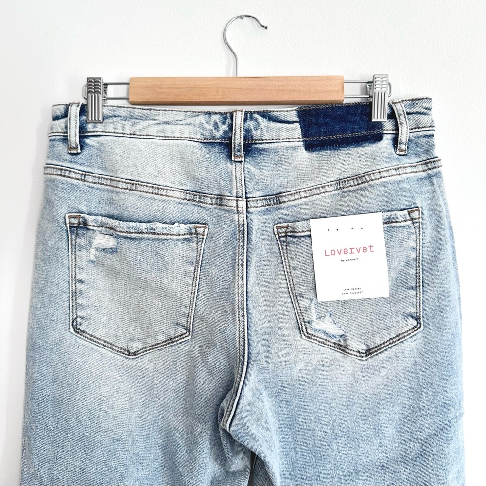 Lovervet Ankle Cropped Straight Leg Light Wash Distressed Jeans Size 31/13 - Picture 4 of 8